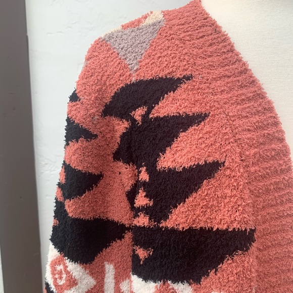 Oversized Last S SOFT New Cozy Aztec Southwest Bohemian Knitted Sweater Cardigan - Picture 15 of 17